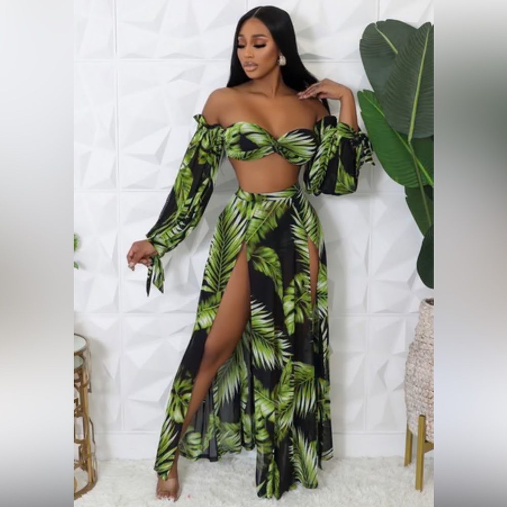 Tropical Green Leaf Print Maxi Skirt and Crop Top Set